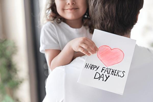 happy-fathers-day-1 Inspiring Father’s Day Gift Ideas He’ll Love