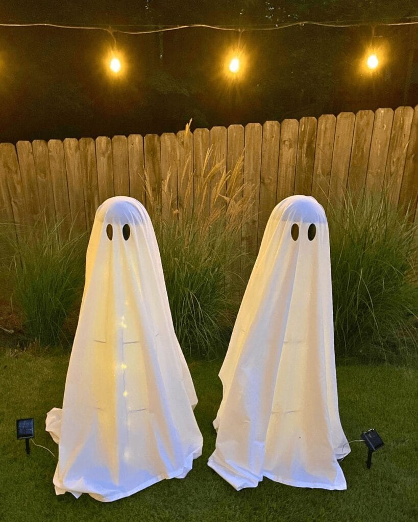 image-3-819x1024 5 Incredible DIY Halloween Decorations for 2025